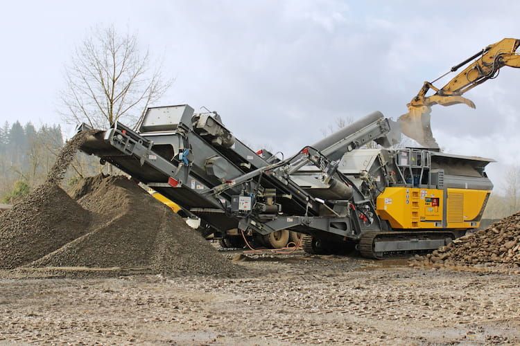 RM 100GO! Crushing Basalt in Oregon (1).jpg