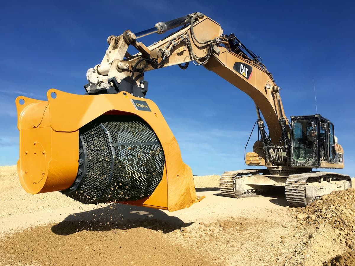 Bucket screener - BS 2200 (1).jpg